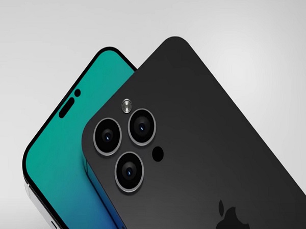 সেপ্টেম্বরে আইফোনের নতুন চমক।      