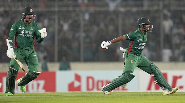 ইংল্যান্ডকে হারিয়ে অসাধারণ সিরিজ জয় বাংলাদেশের!