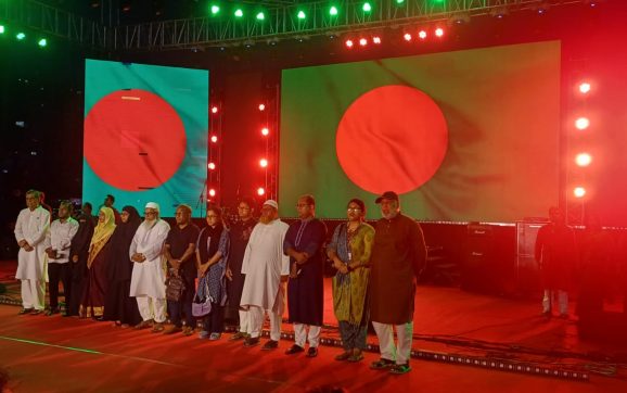 হাতিরঝিল অ্যাম্পিথিয়েটারে জুলাইয়ের গান ও ড্রোন শো