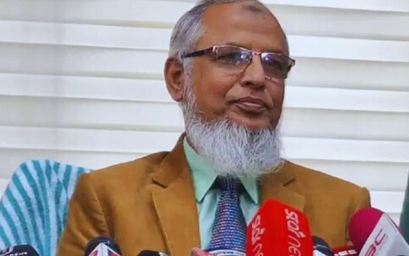 পক্ষপাত করলেই ব্যবস্থা: নির্বাচনি কর্মকর্তাদের কড়া সতর্কবার্তা ইসি’র