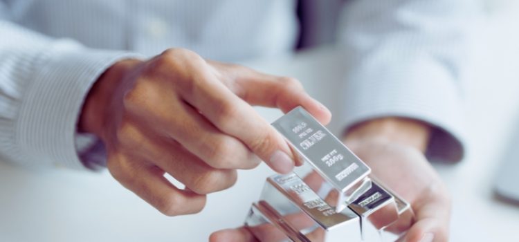 ২৪ ঘণ্টার ব্যবধানে ফের দাম বেড়ে ইতিহাসের সর্বোচ্চ রুপার দাম