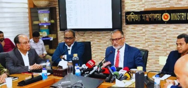 রমজানের বাজারে স্বস্তির আশ্বাস বাণিজ্য উপদেষ্টার