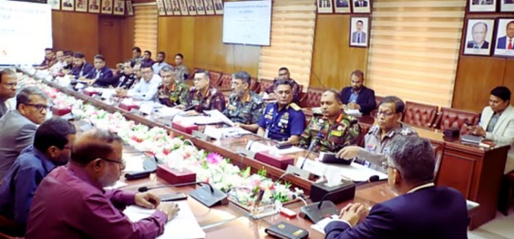 ৫ আগস্ট পরবর্তী মামলাগুলো যাচাই-বাছাই: নিরীহদের ভোগান্তি রোধে স্বরাষ্ট্রমন্ত্রীর নির্দেশ