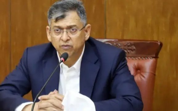 ‘মামলা-বাণিজ্যে’ কড়া বার্তা স্বরাষ্ট্রমন্ত্রীর; নিরীহদের হয়রানি বন্ধে জিরো টলারেন্স
