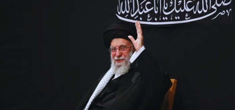 ইসরায়েল-যুক্তরাষ্ট্রের যৌথ হামলায়, খামেনির অবস্থান ফাঁস করে সিআইএ