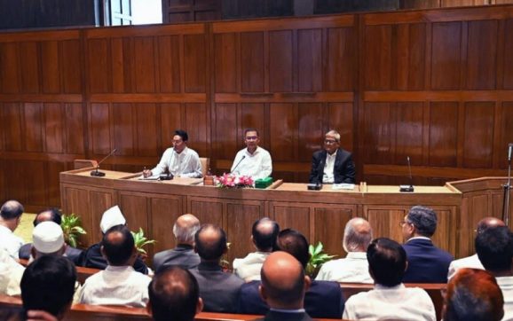 সংসদীয় বৈঠকে প্রধানমন্ত্রী তারেক রহমান, এমপিদের সম্পৃক্ততা নিয়ে গুরুত্বপূর্ণ সিদ্ধান্ত
