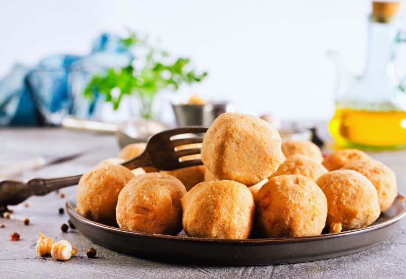 ঈদের বিকেলে আড্ডায় রেস্তোরাঁর স্বাদ আনবে ‘চিকেন বল’