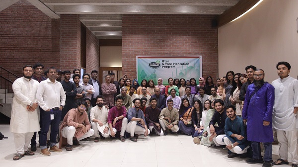 ইকো কেয়ার ফাউন্ডেশনের ইফতার মাহফিল অনুষ্ঠিত