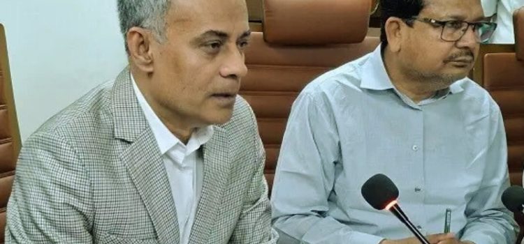 ঈদযাত্রায় ‘জিরো টলারেন্স’; ‘অতিরিক্ত ভাড়া নিলে বাসের রুট পারমিট বাতিল’