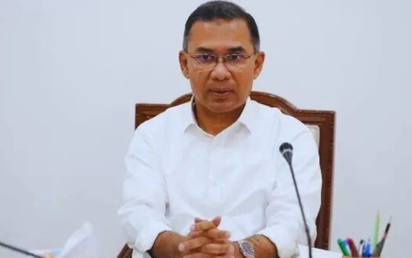 ছুটির দিনেও অফিসে প্রধানমন্ত্রী তারেক রহমান: টানা তিন শনিবার কাজের নজির