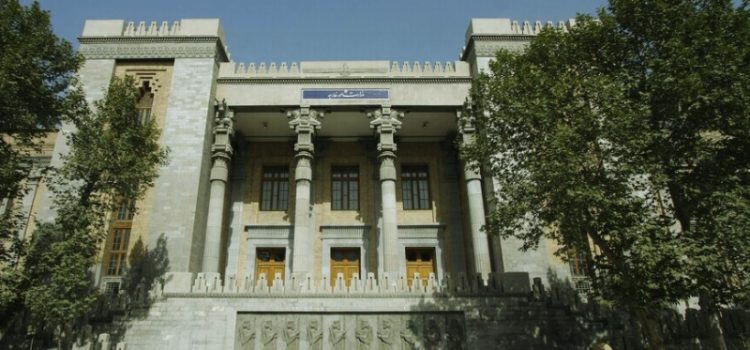 ট্রাম্পের হামলা স্থগিতের ঘোষণা ‘জ্বালানির দাম কমানোর চাল’ :ইরান