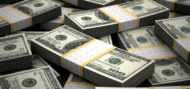 প্রবাসী আয়ে রেকর্ড উত্থান: ৮ মাসেই ২৪ বিলিয়ন ডলার!